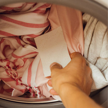 Une année de feuilles de lessive (6x40 lessives) pour le linge coloré